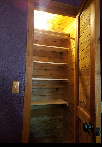 CedarCloset01