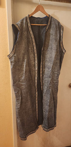 vest