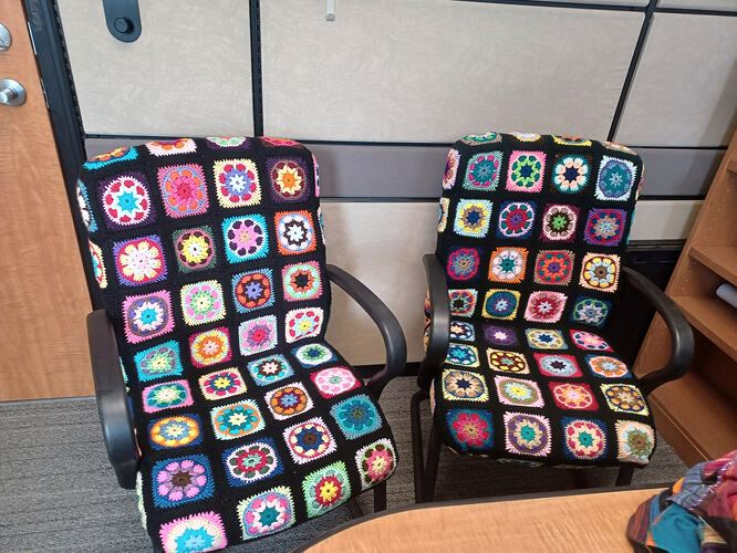 Chairs (7)