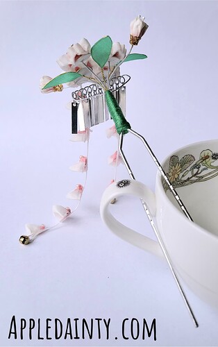 CherrySagariHairFork3w