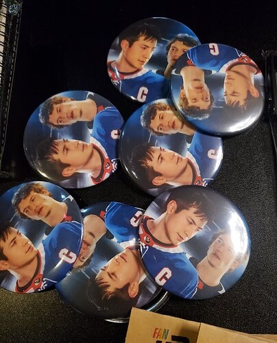 HR Large Buttons