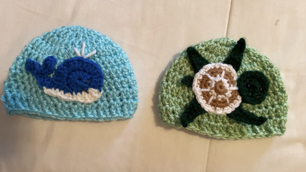 Crochet baby shower hats Completed Projects the Lettuce Craft Forums
