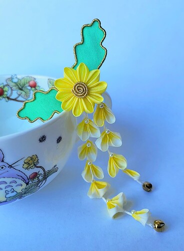 SmallDaisyBellHairPin2