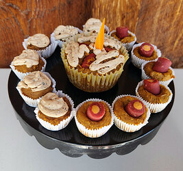 Pupcakes01