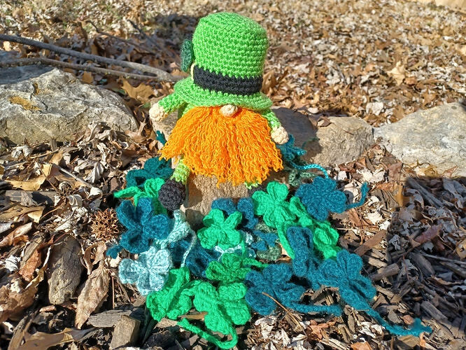 Leprachaun and Clovers