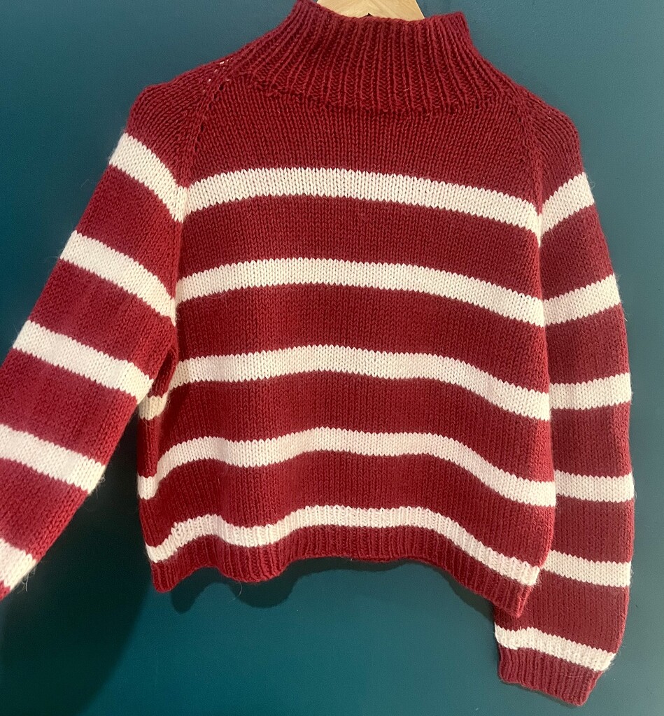 refomed GUNT KNIT SWEATER RED size２ refomed GUNT KNIT SWEATER RED size2 Light Knit Logo Sweater